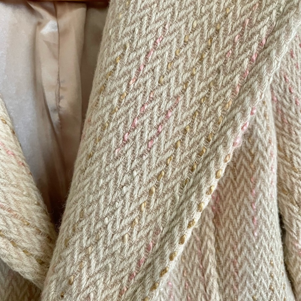 Sold -Women's Beige Tweed Jacket - Picture 5 of 6